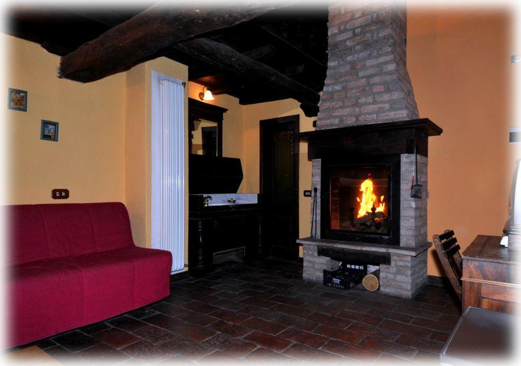 Agriturismo La Fenice Tole Eksteriør billede